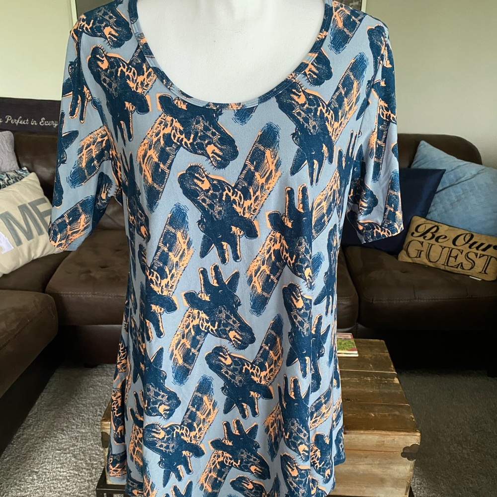 Lularoe Perfect T